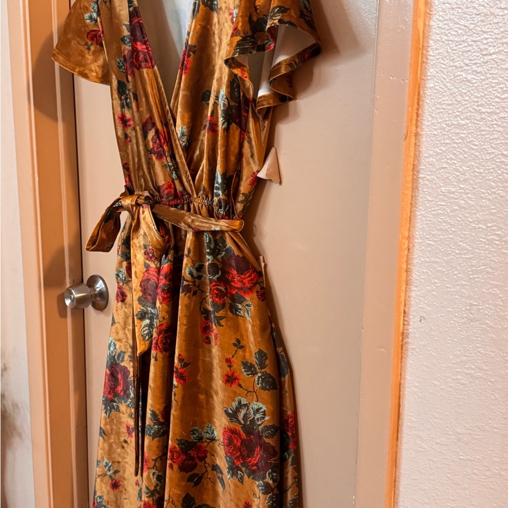Modcloth A Line velvet Mustard Floral Wrap Midi Dress Small New without tag - Picture 8 of 10